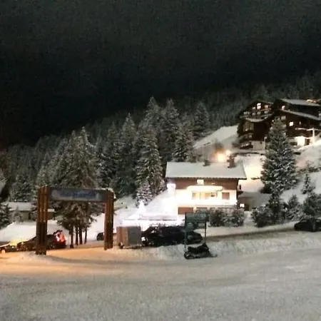 La Cabane D'En Haut Manigod Esterno foto